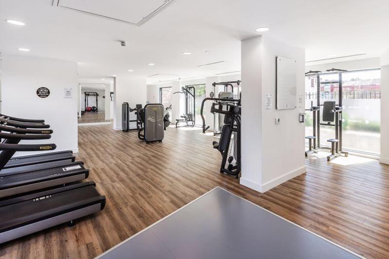 Luxurious Comfy Penthouse - Steps To East Croydon Train Station - Views Apartment Екстериор снимка